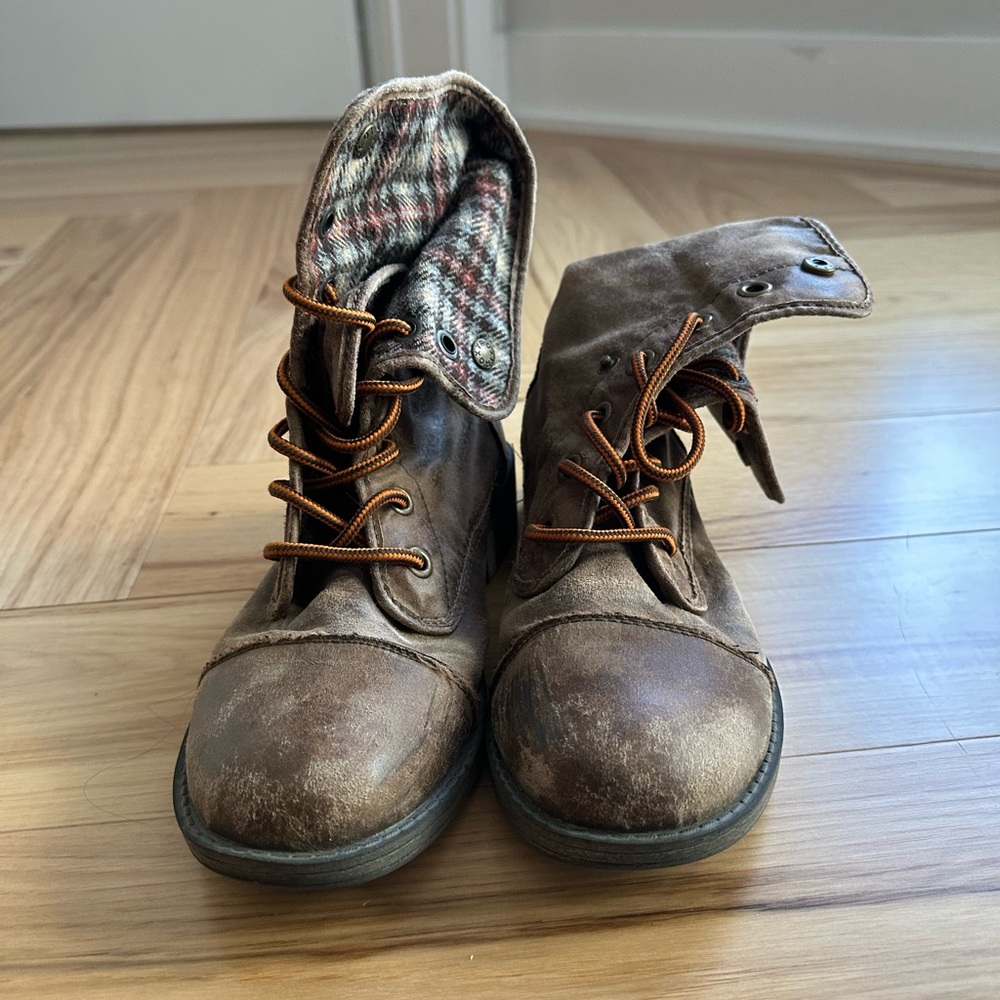Roxy Combat Boots Brown 7.5